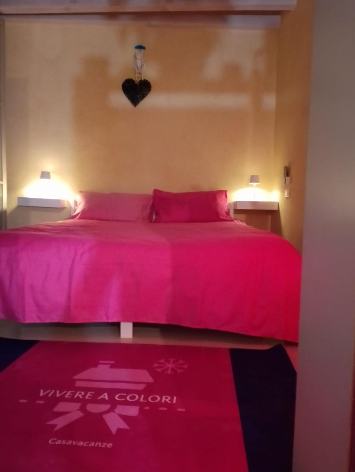 Vivere A Colori Bilocale Al Solivo Luaran gambar